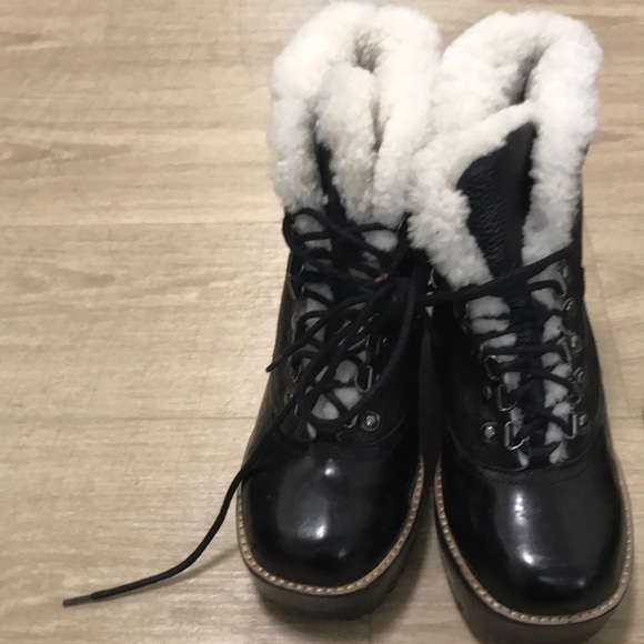 NWT🎈Jeffrey Campbell Sherpa combat boots LF - Picture 2 of 4